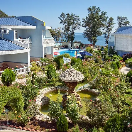Hotel Jasmin Village 3*